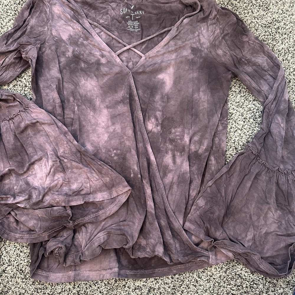 AE Bell Sleeve Women's Purple Top